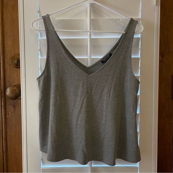 Topshop Grey V-Neck Sleeveless Crop Tank Top, US6 - Picture 2 of 8